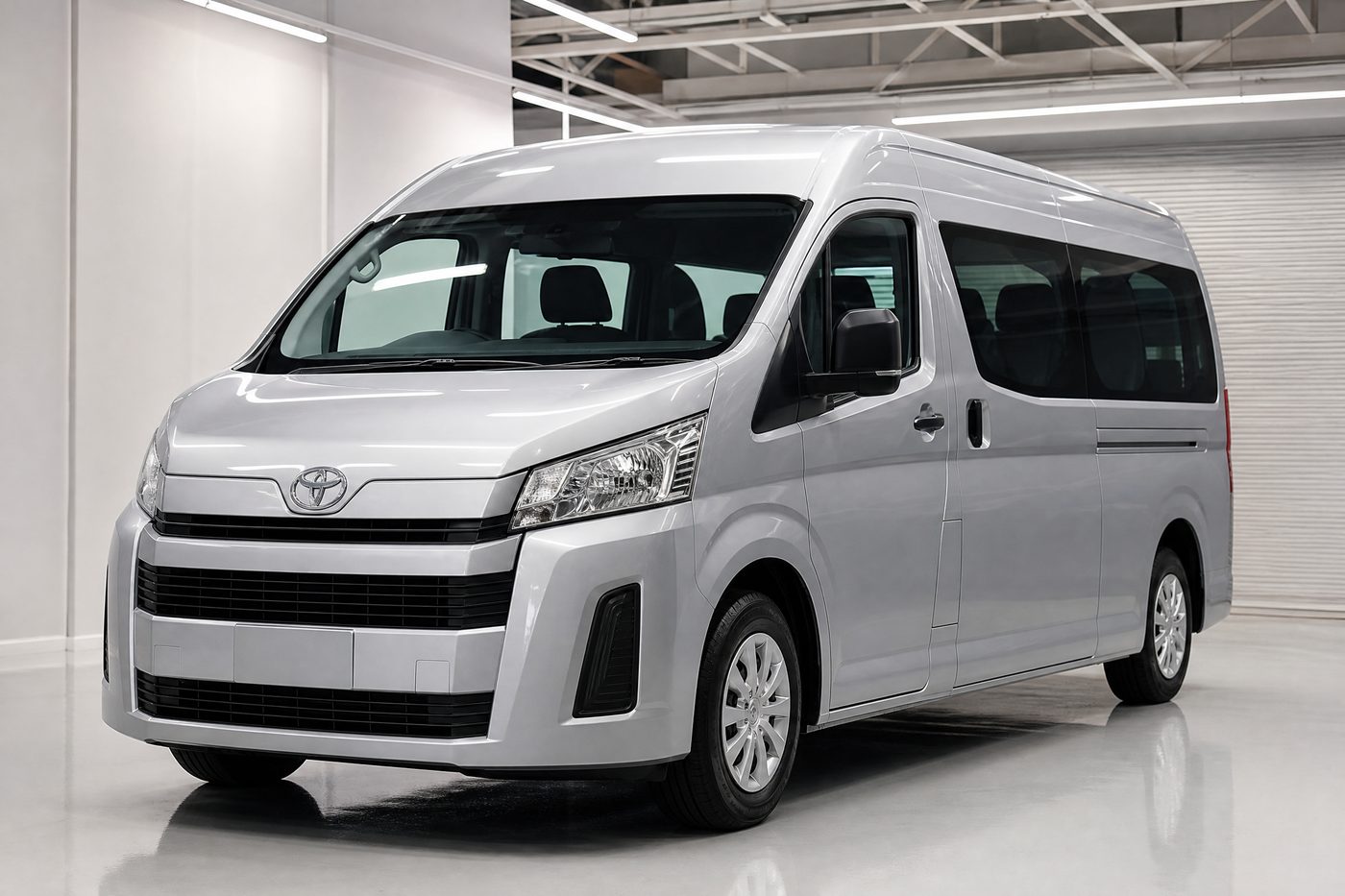 Toyota Hiace Commuter untuk sewa rombongan di Jabodetabek